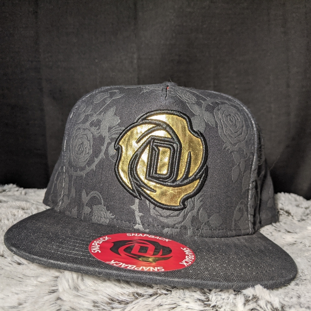 Derrick Rose 🌹 "Black & Gold"